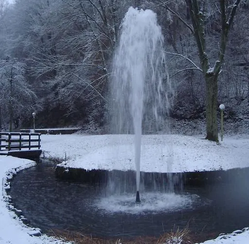 Zur Post ホテル 3*