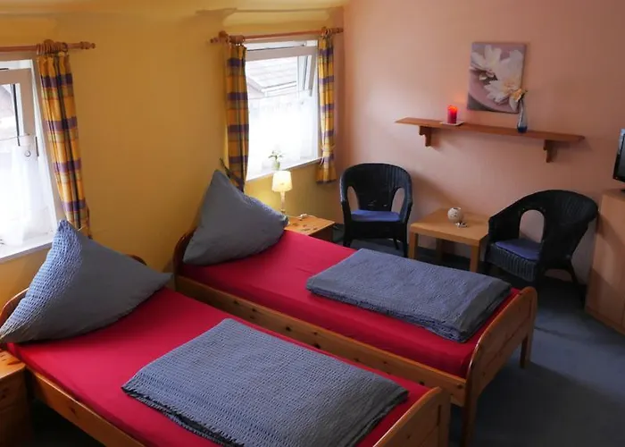 ホテル Zur Post 3*